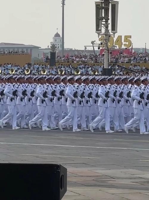阅兵后劲现象（阅兵后劲现象图片）